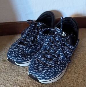 Zeba 'Midnight Blue' Hands-Free Sneakers - Men's 8.5